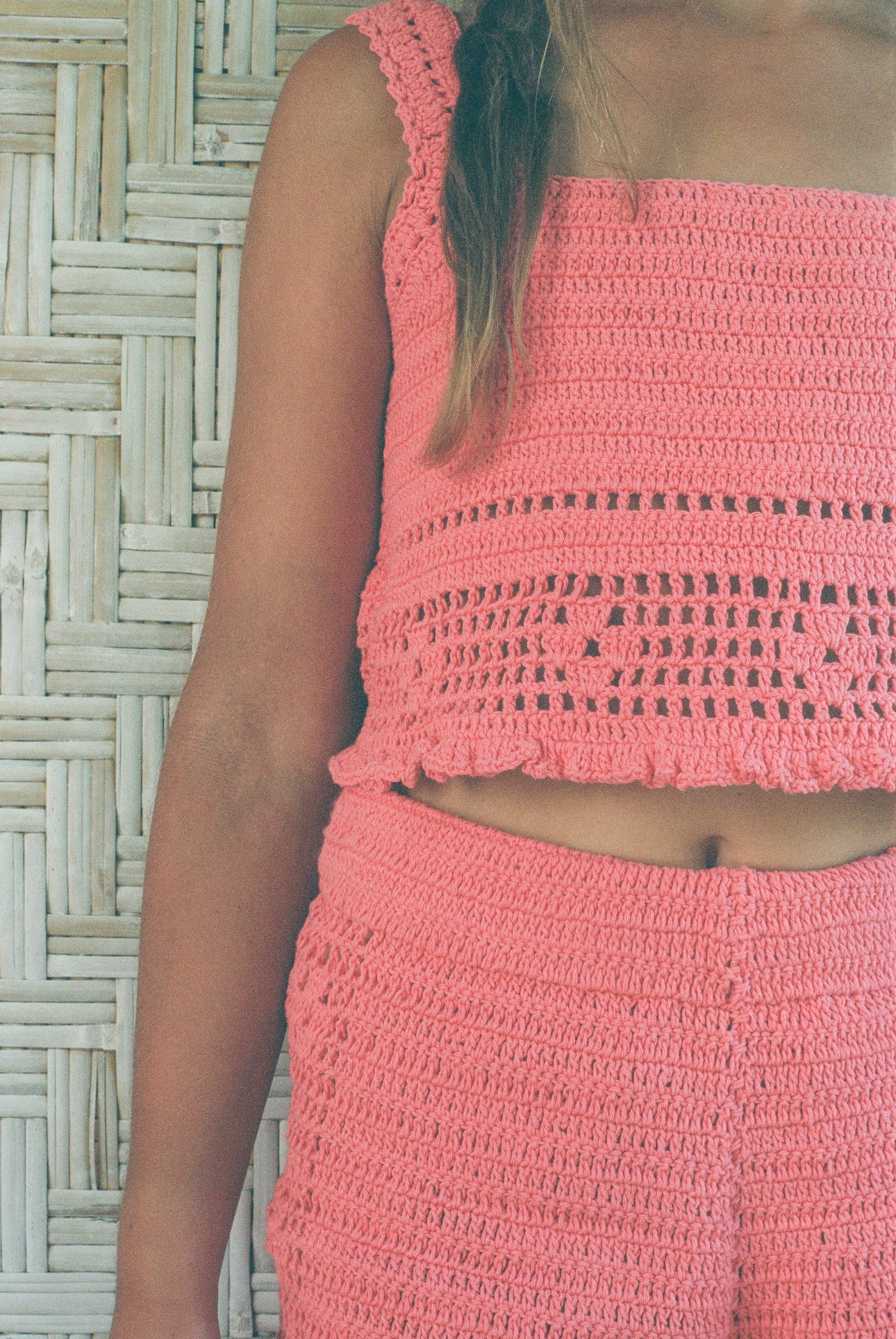 Illoura the Label Crochet Top | Hibiscus