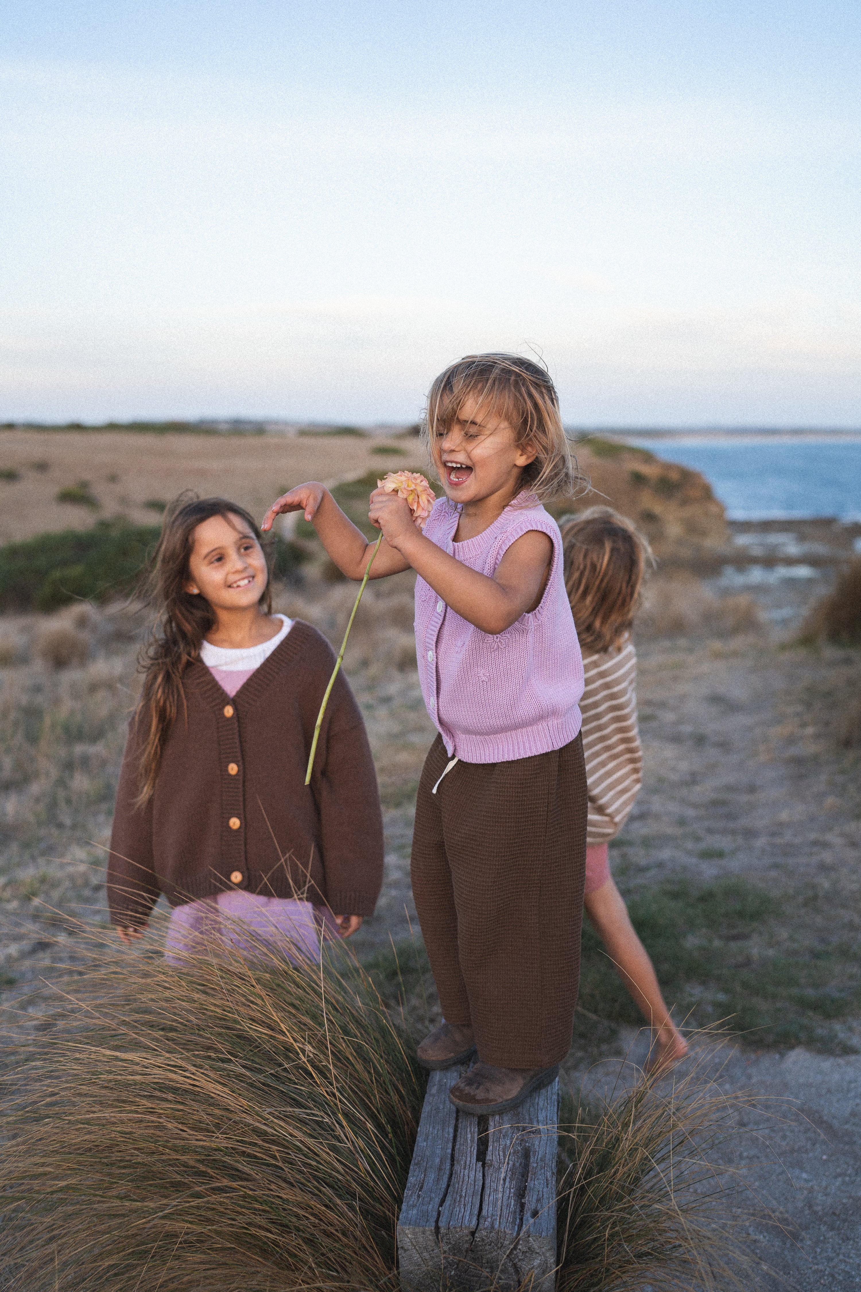 Illoura the Label Floral Knit Vest | Mauve