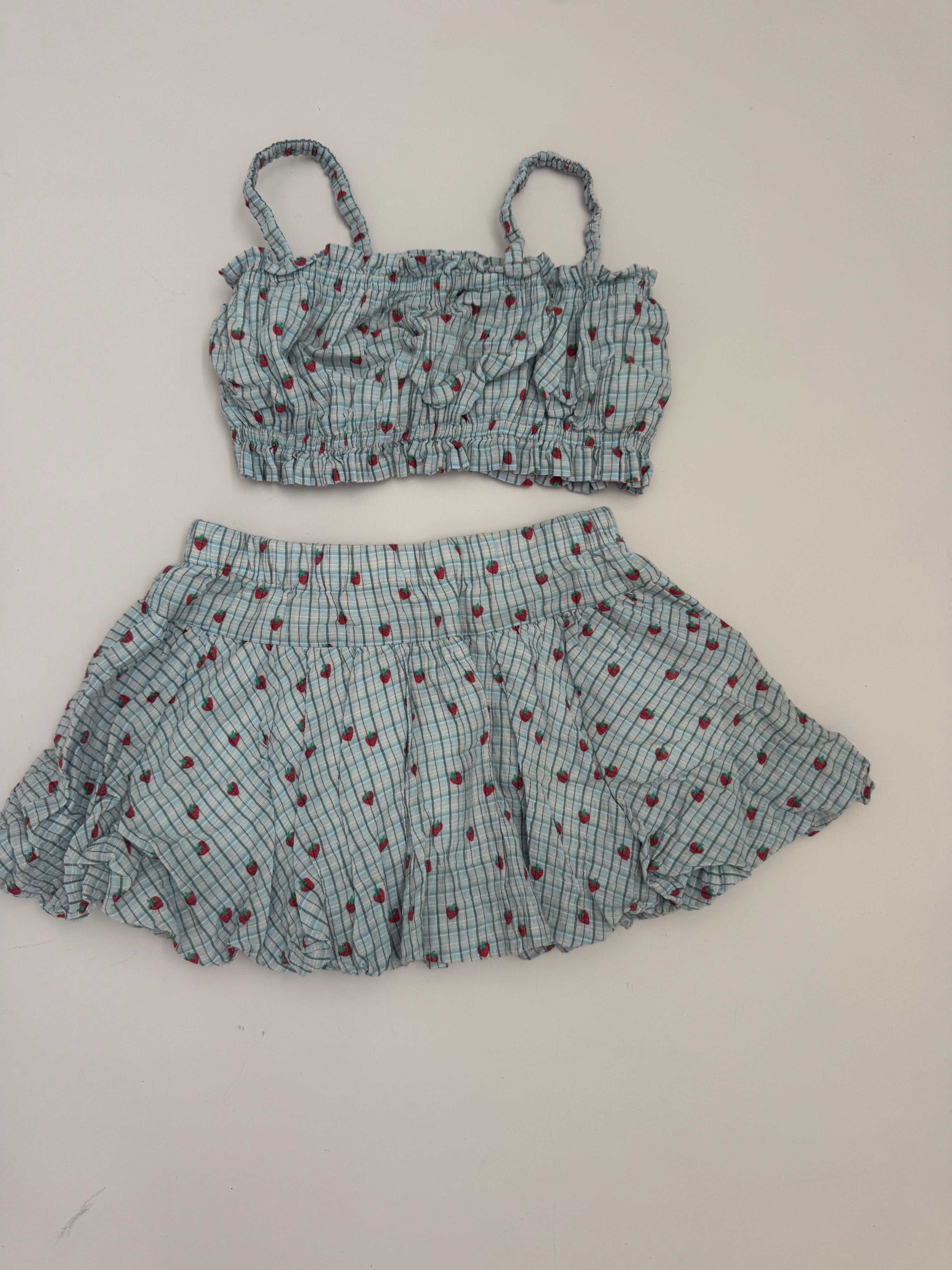 Pre Loved | Crop and Skirt