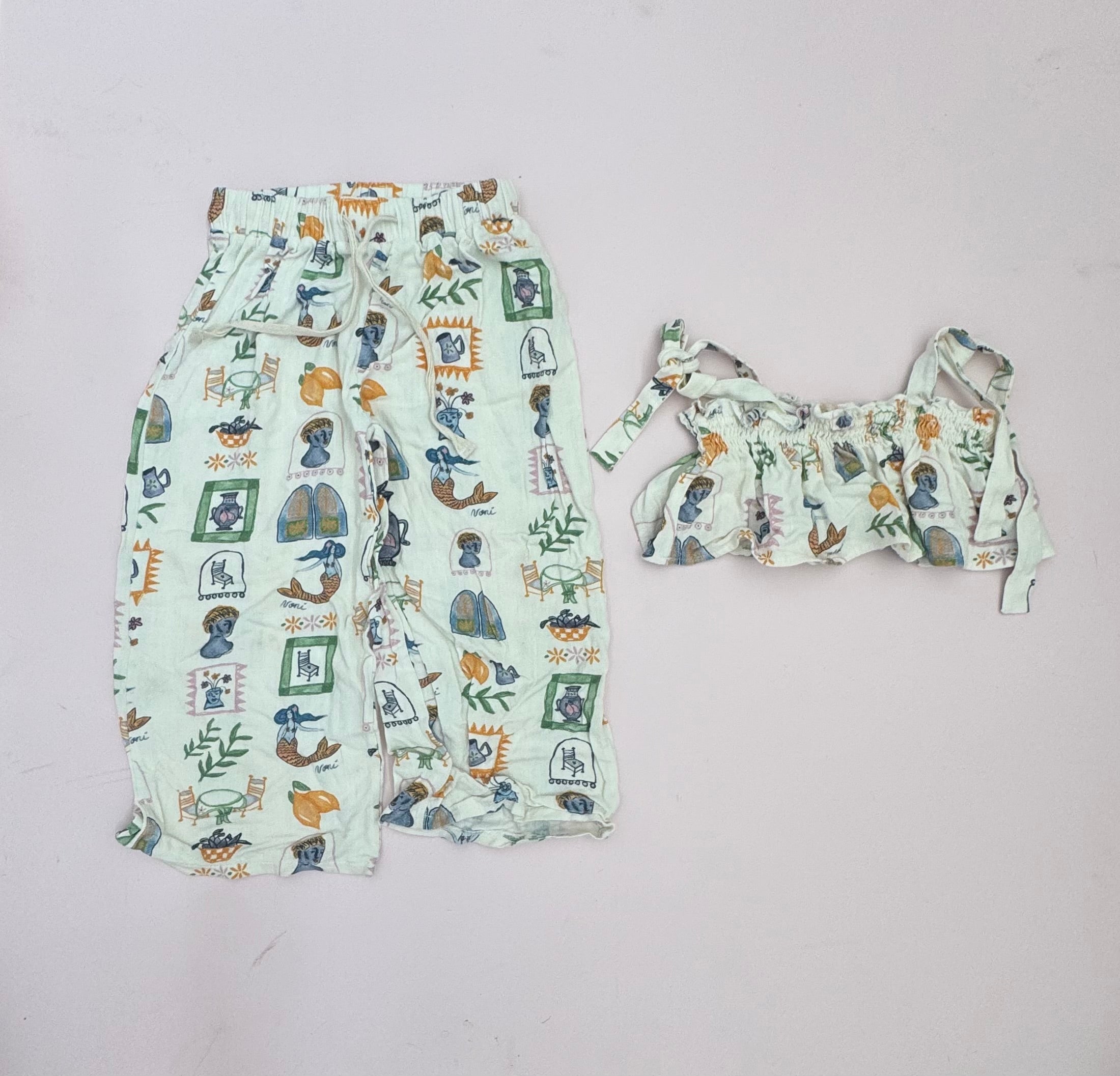 Pre Loved | Pant and Crop set