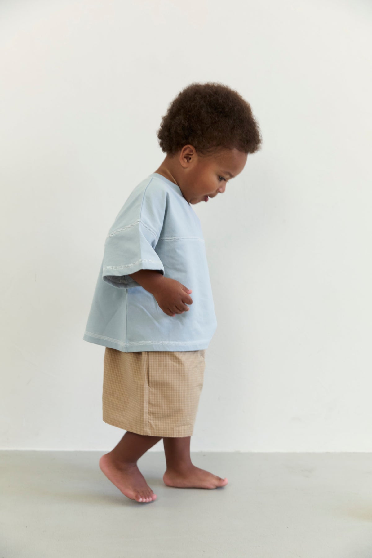 Juni Vivi Bermuda Short in Wheat Check