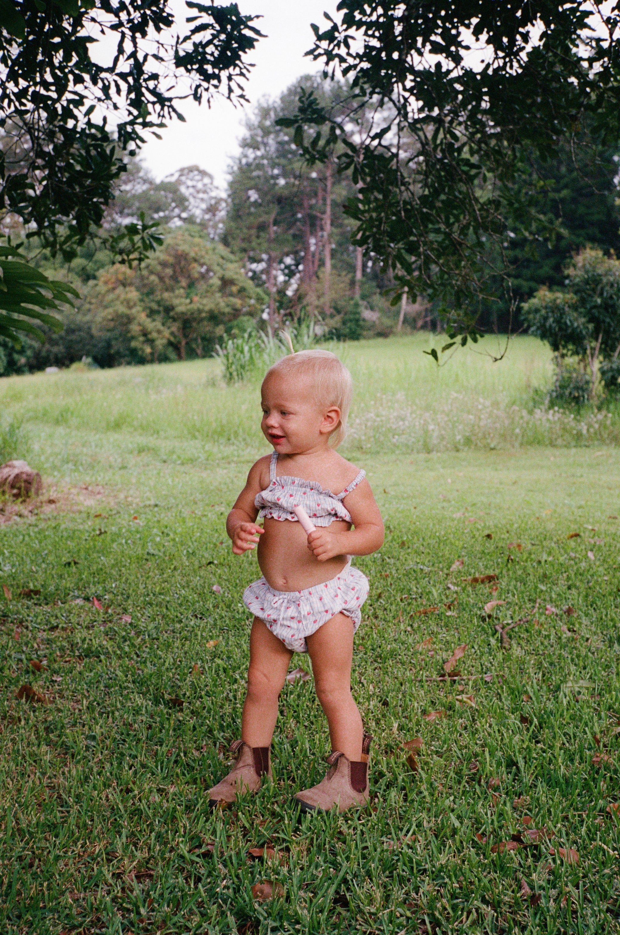 Juni Poet Poet Bloomers | Strawberry Check